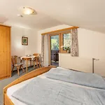 Gastehaus Huber Homestay *