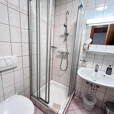 Gaestehaus Huber Fruehstueckspension Rum i privatbostad