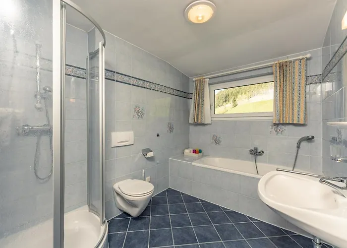 Gaestehaus Huber Fruehstueckspension Accommodatie bij particulieren